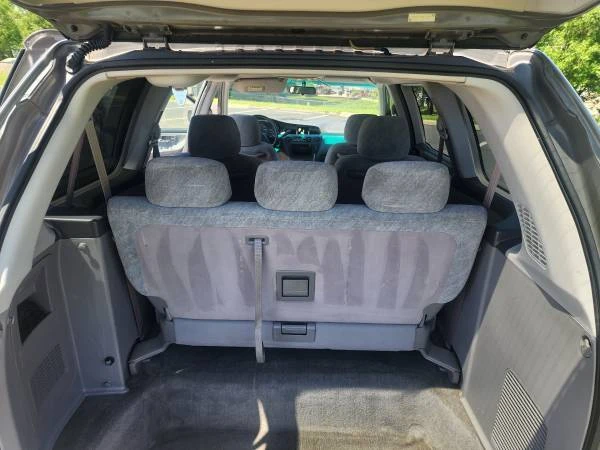 2000 Honda Odyssey - Image 19 of 21