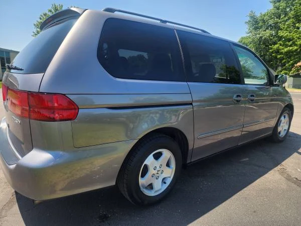 2000 Honda Odyssey - Image 10 of 21