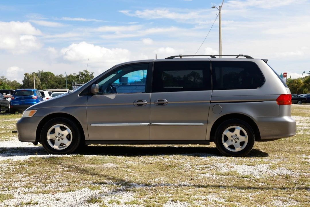 2000 Honda Odyssey - Image 3 of 12