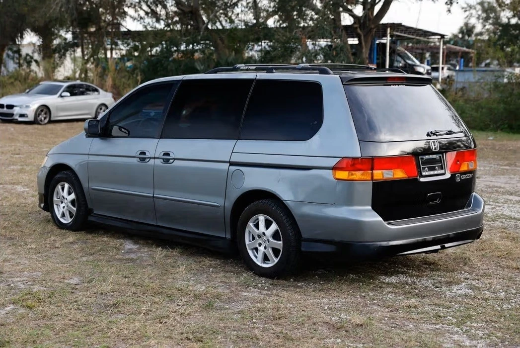 2000 Honda Odyssey - Image 5 of 12