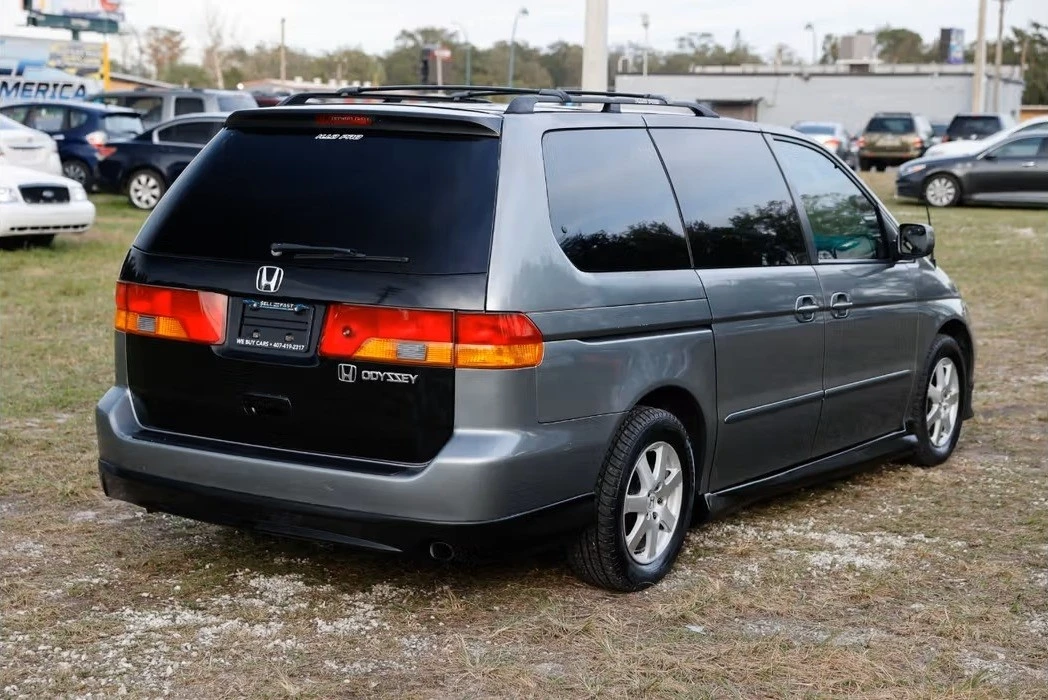 2000 Honda Odyssey - Image 11 of 12