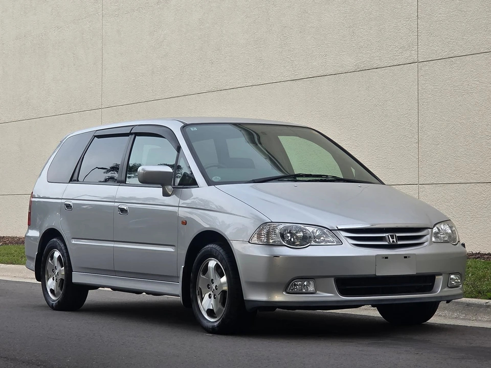 2000 Honda Odyssey - Image 3 of 31
