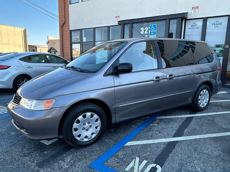 2000 Honda Odyssey - Image 29 of 31