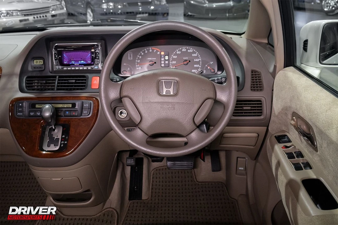 2000 Honda Odyssey - Image 3 of 23