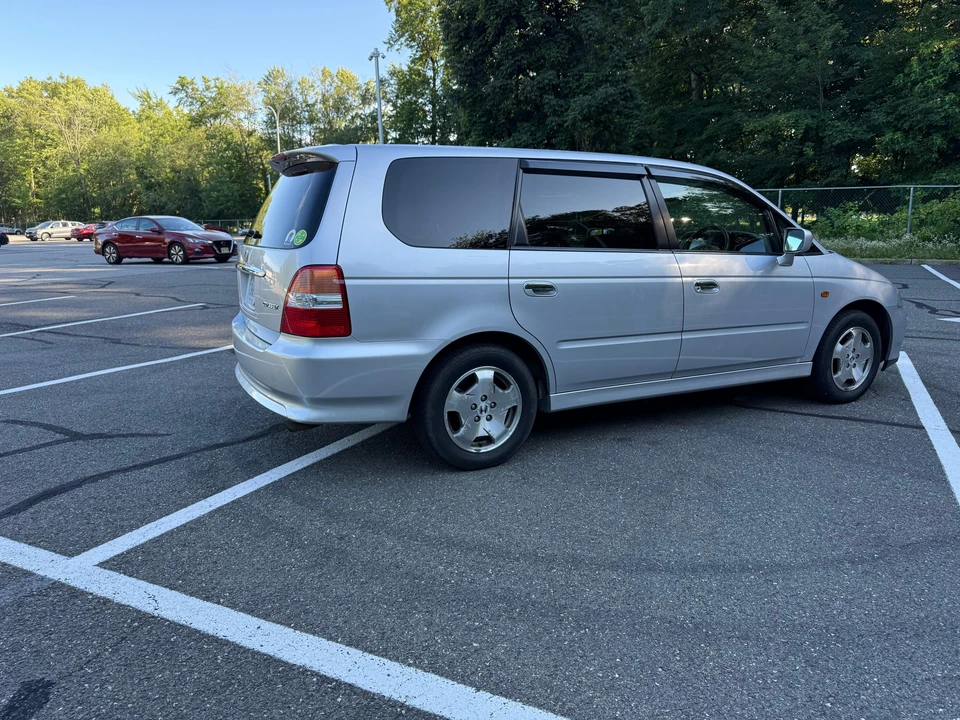2000 Honda Odyssey - Image 11 of 31