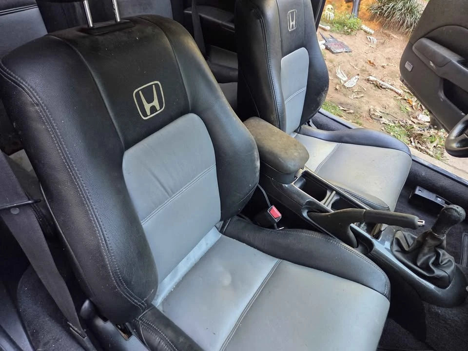 2000 Honda Prelude 5th Gen - Image 10 of 17
