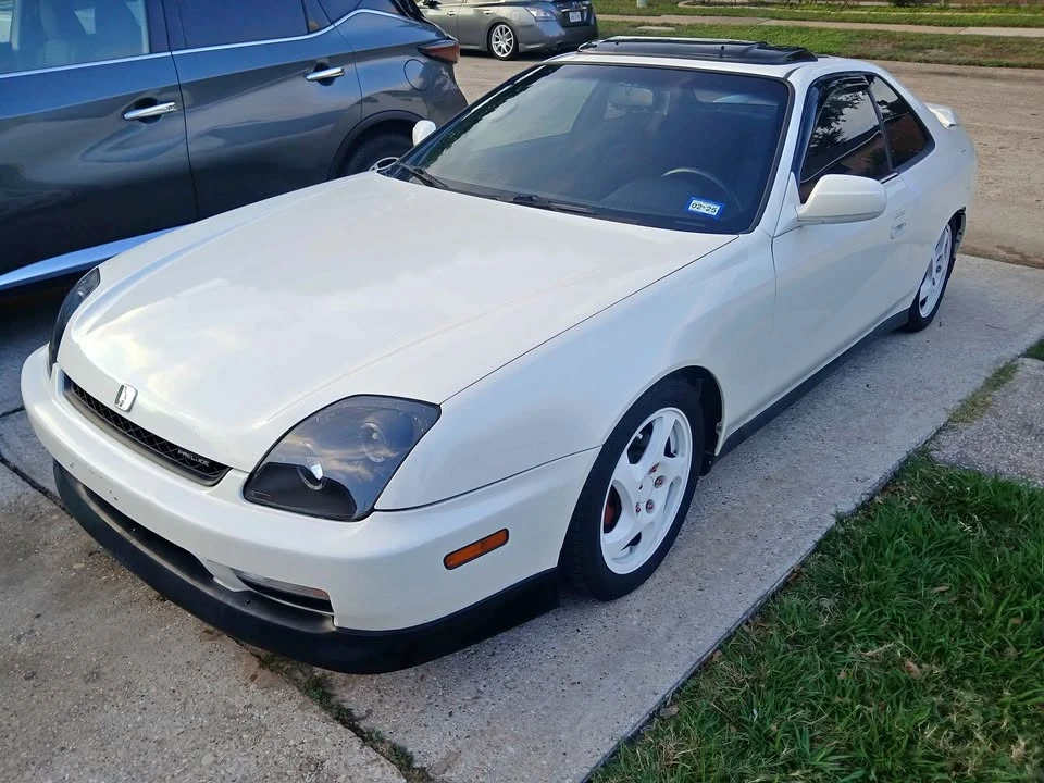 2000 Honda Prelude 5th Gen - Image 2 of 10