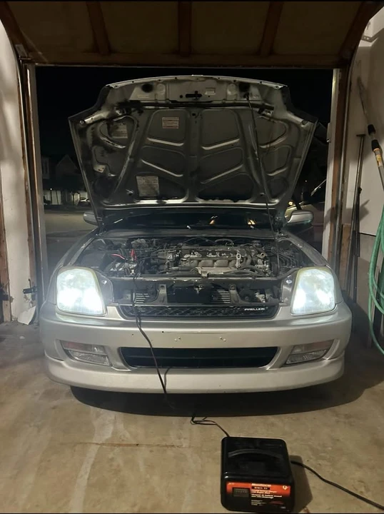 2000 Honda Prelude 5th Gen - Image 2 of 7