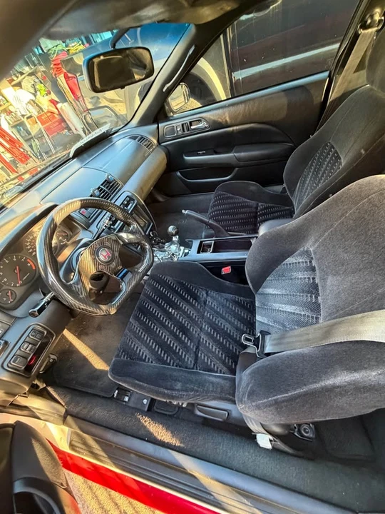 2000 Honda Prelude 5th Gen - Image 7 of 8
