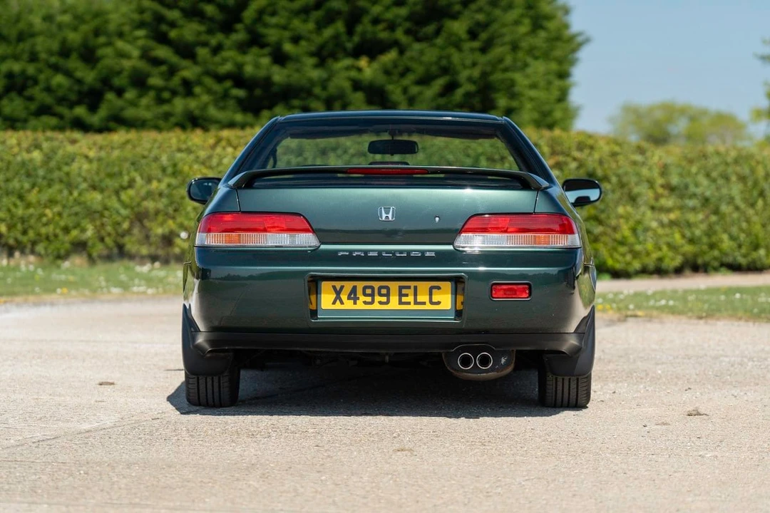 2000 Honda Prelude 5th Gen - Image 13 of 30