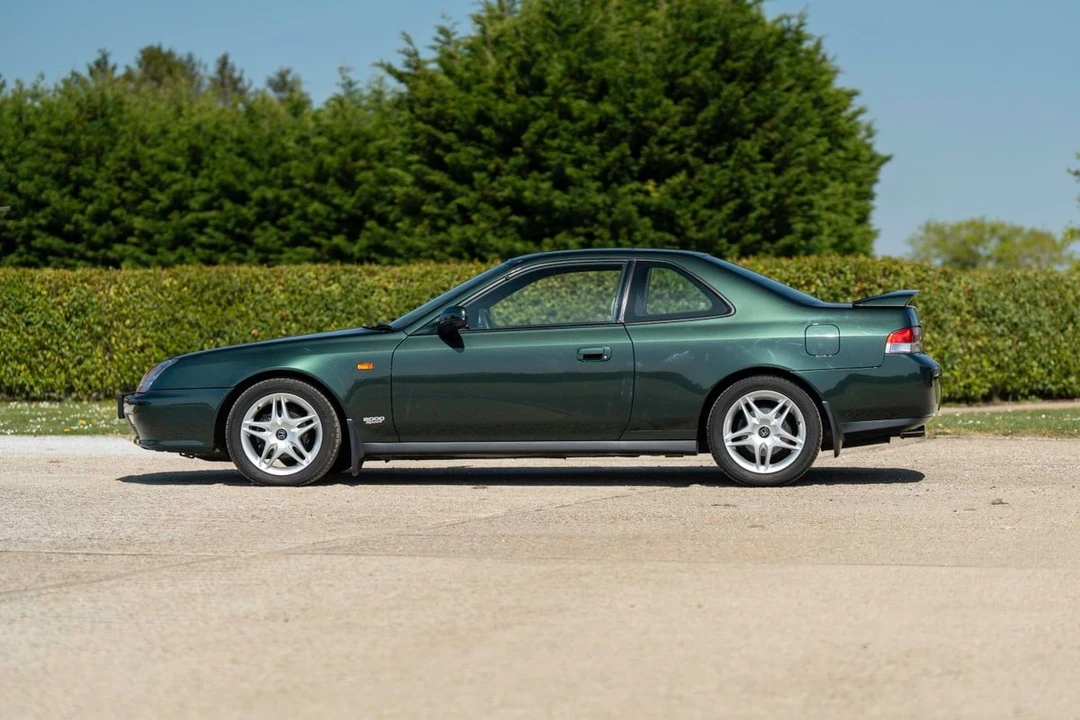 2000 Honda Prelude 5th Gen - Image 15 of 30