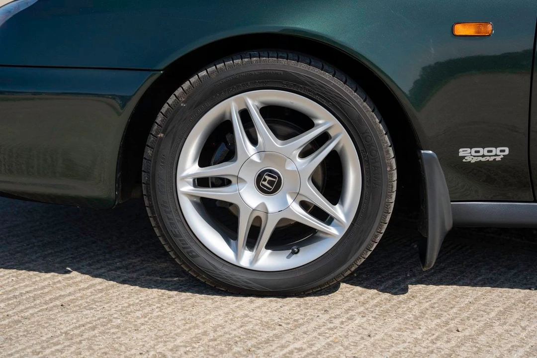 2000 Honda Prelude 5th Gen - Image 25 of 30