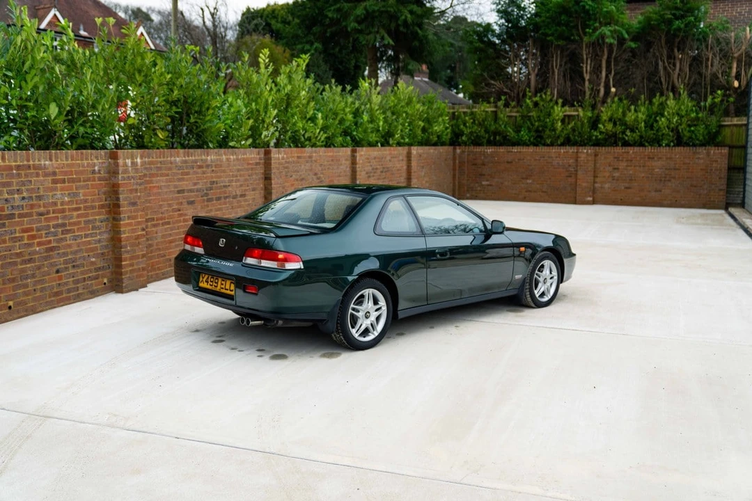 2000 Honda Prelude 5th Gen - Image 12 of 30