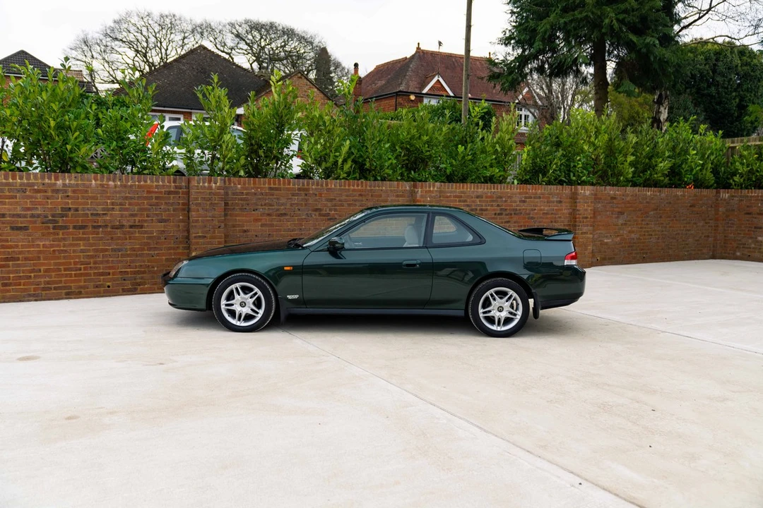2000 Honda Prelude 5th Gen - Image 18 of 30
