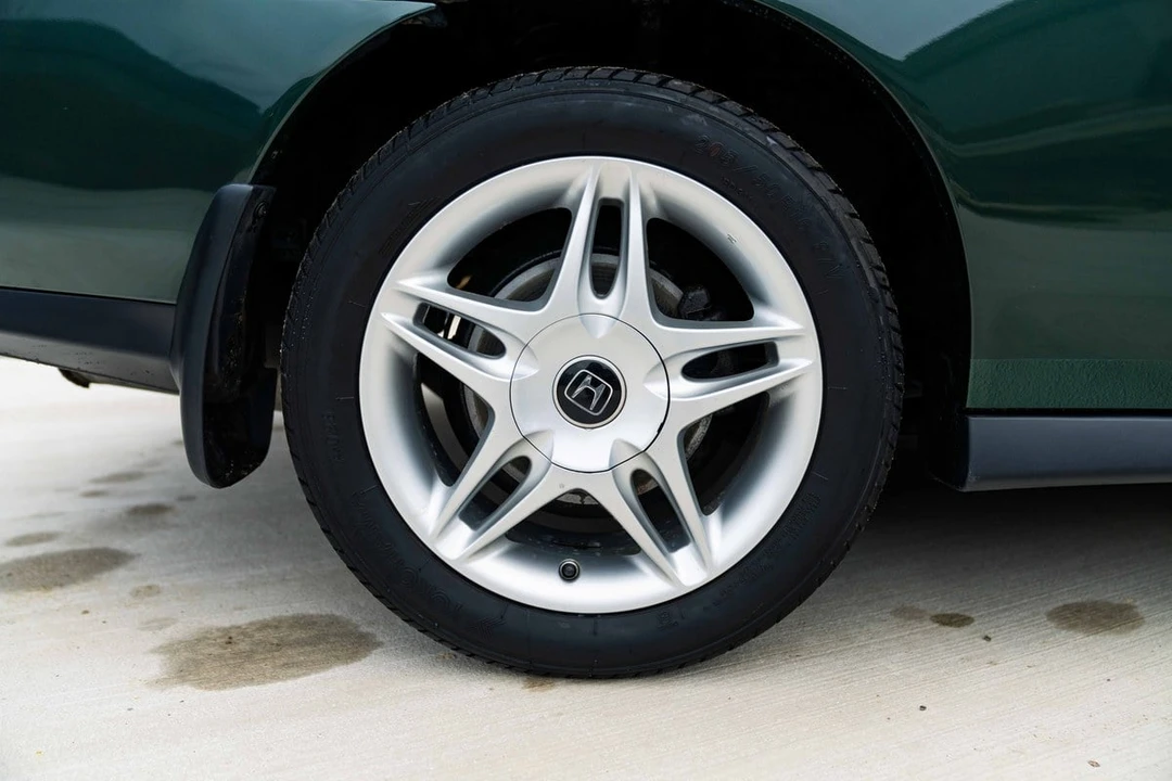 2000 Honda Prelude 5th Gen - Image 19 of 30