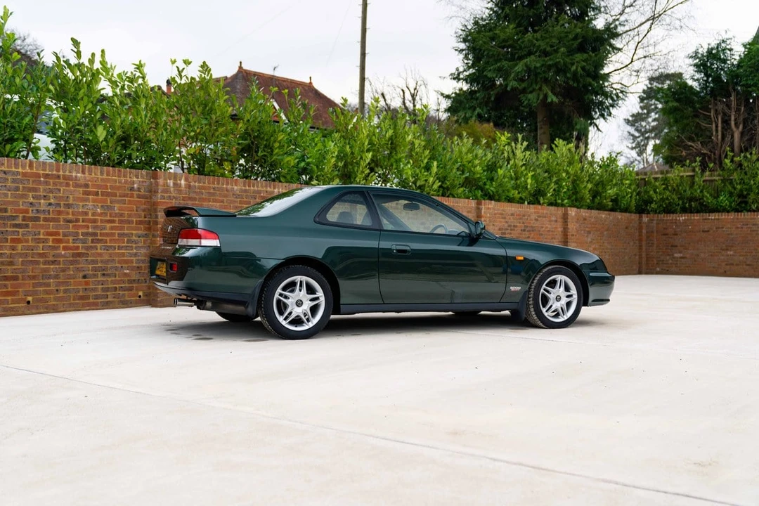 2000 Honda Prelude 5th Gen - Image 10 of 30
