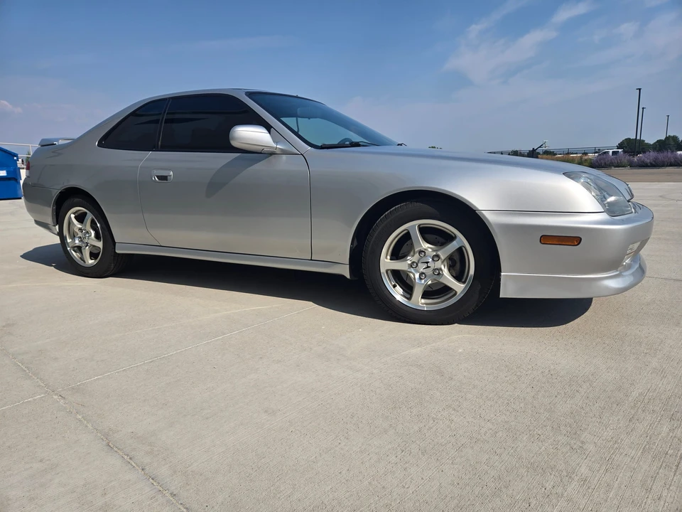 2000 Honda Prelude 5th Gen - Image 11 of 31