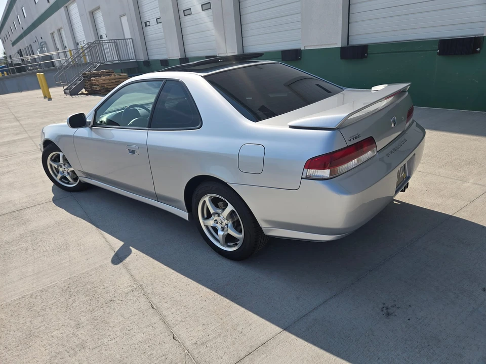 2000 Honda Prelude 5th Gen - Image 23 of 31