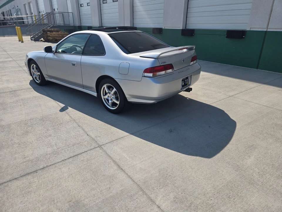 2000 Honda Prelude 5th Gen - Image 21 of 31