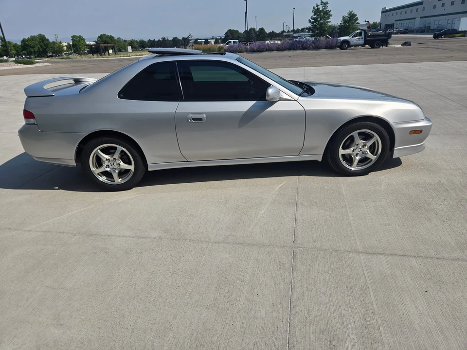 2000 Honda Prelude 5th Gen - Image 13 of 31