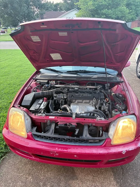 2000 Honda Prelude 5th Gen - Image 5 of 7