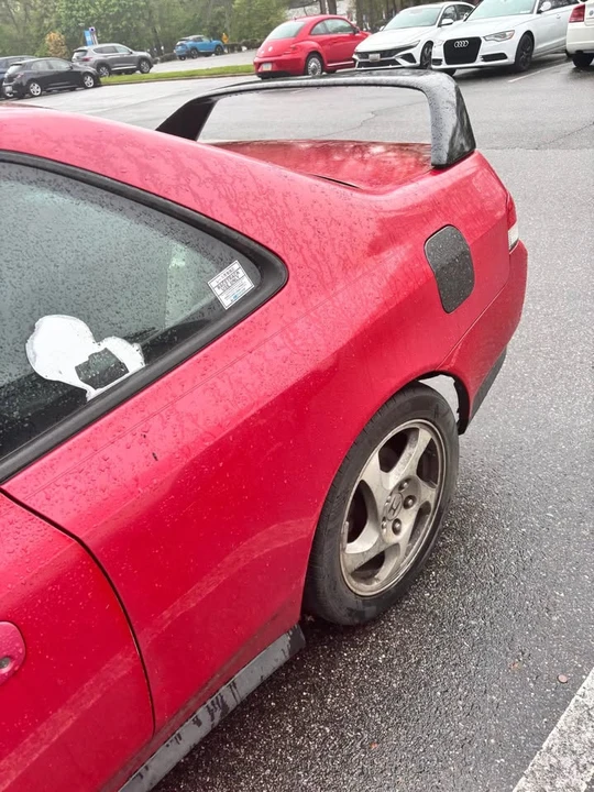 2000 Honda Prelude 5th Gen - Image 2 of 6