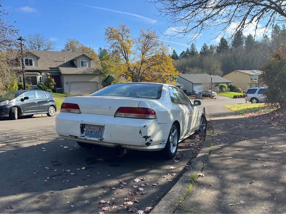 2000 Honda Prelude 5th Gen - Image 4 of 10