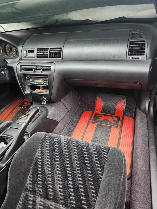 2000 Honda Prelude 5th Gen - Image 6 of 13