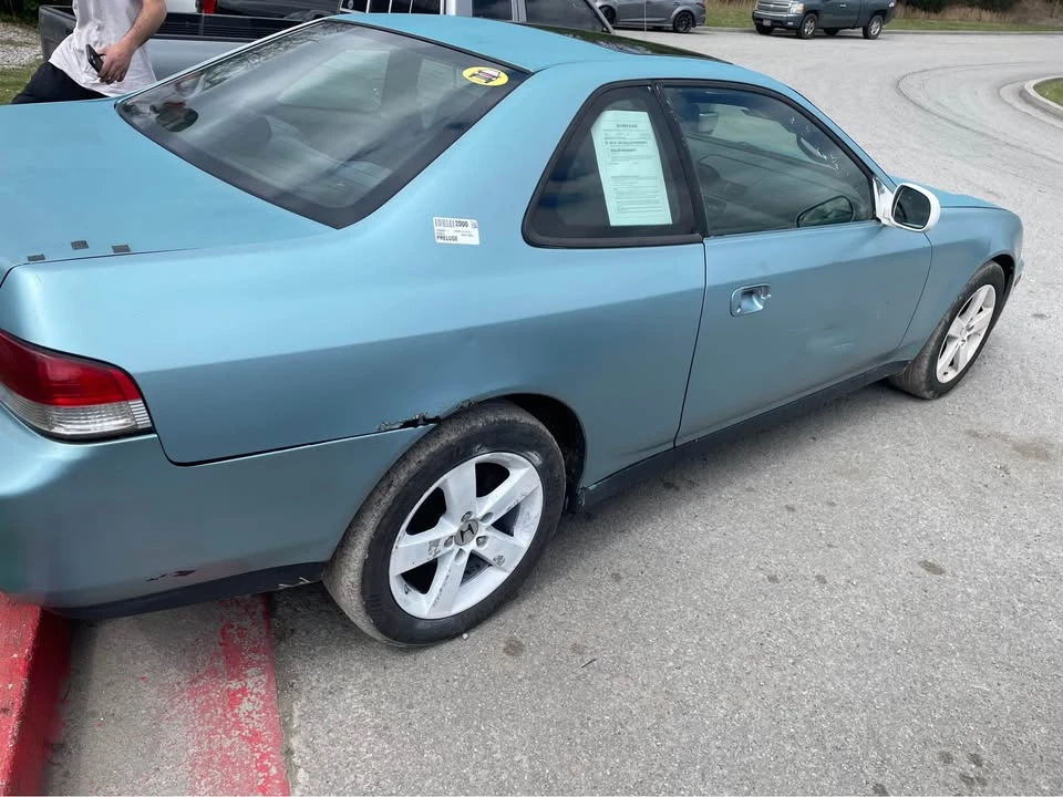 2000 Honda Prelude 5th Gen - Image 4 of 5