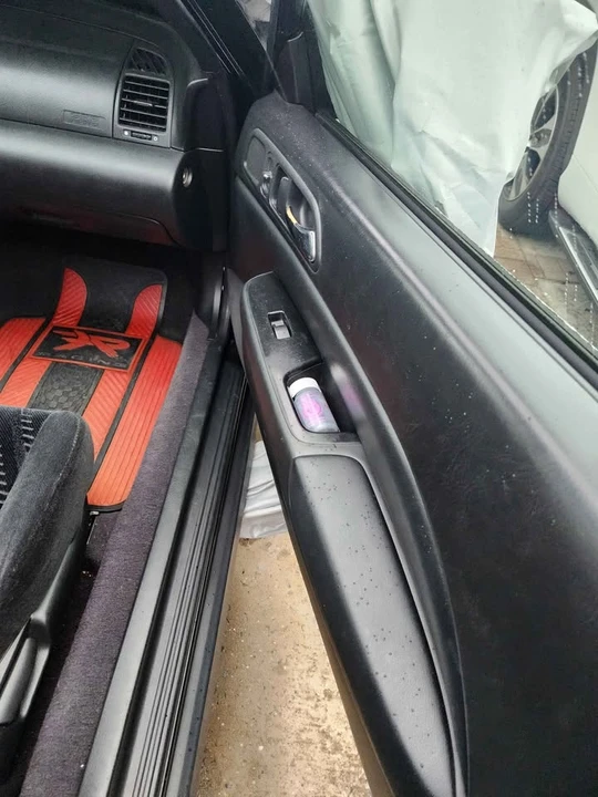 2000 Honda Prelude 5th Gen - Image 4 of 13