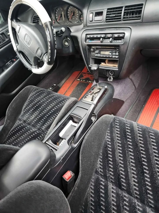 2000 Honda Prelude 5th Gen - Image 5 of 13