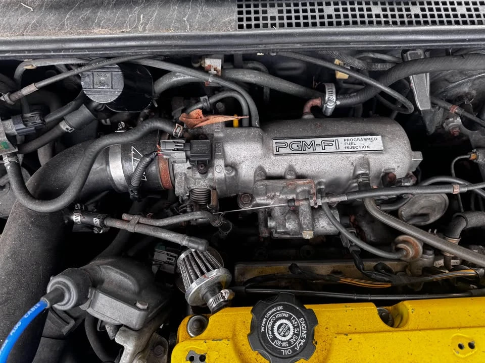2000 Honda Prelude 5th Gen - Image 12 of 18