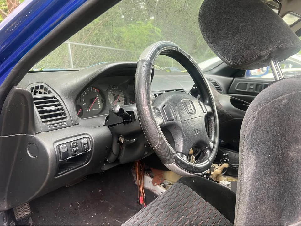 2000 Honda Prelude 5th Gen - Image 15 of 20