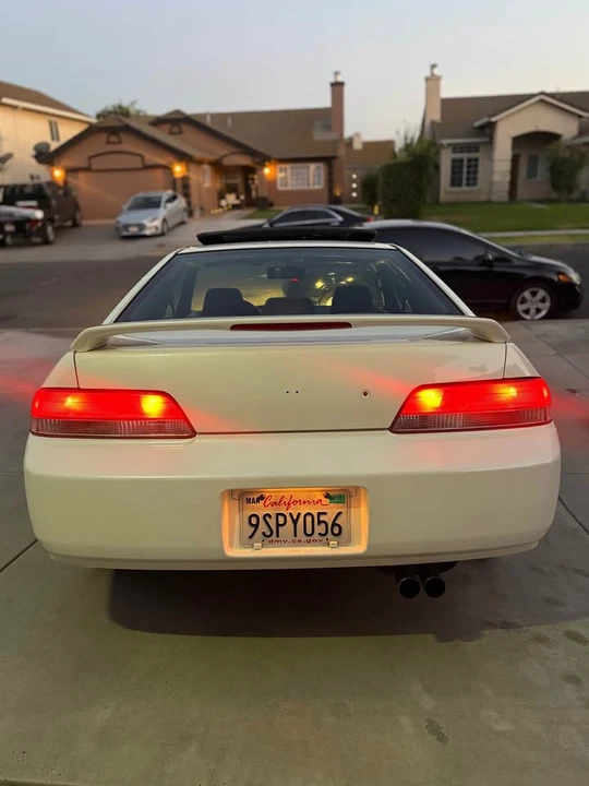 2000 Honda Prelude 5th Gen - Image 4 of 12