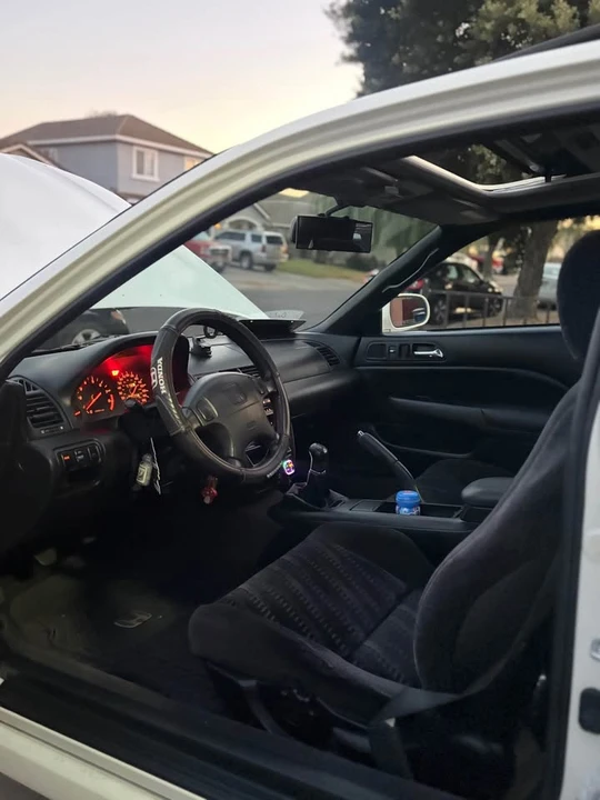 2000 Honda Prelude 5th Gen - Image 7 of 12