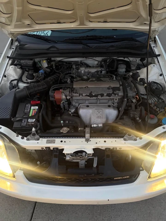 2000 Honda Prelude 5th Gen - Image 6 of 12