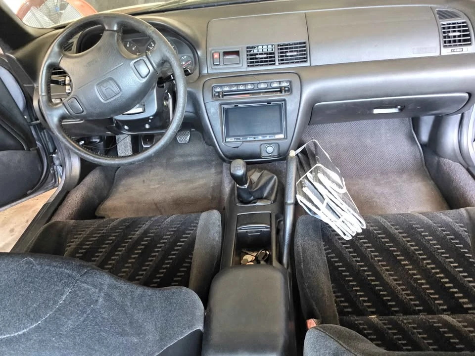 2000 Honda Prelude 5th Gen - Image 6 of 9