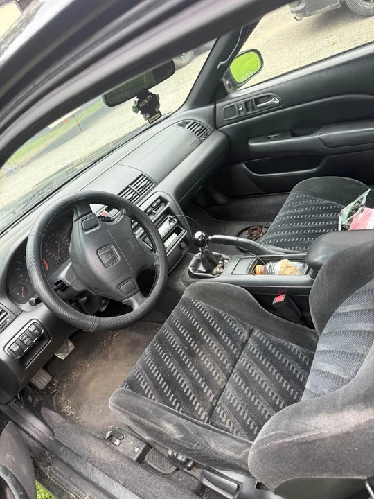 2000 Honda Prelude 5th Gen - Image 7 of 8