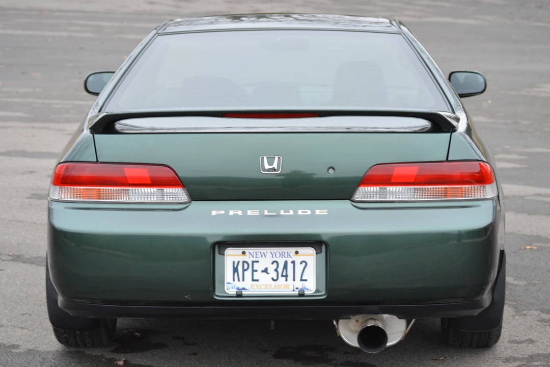 2000 Honda Prelude 5th Gen - Image 5 of 5