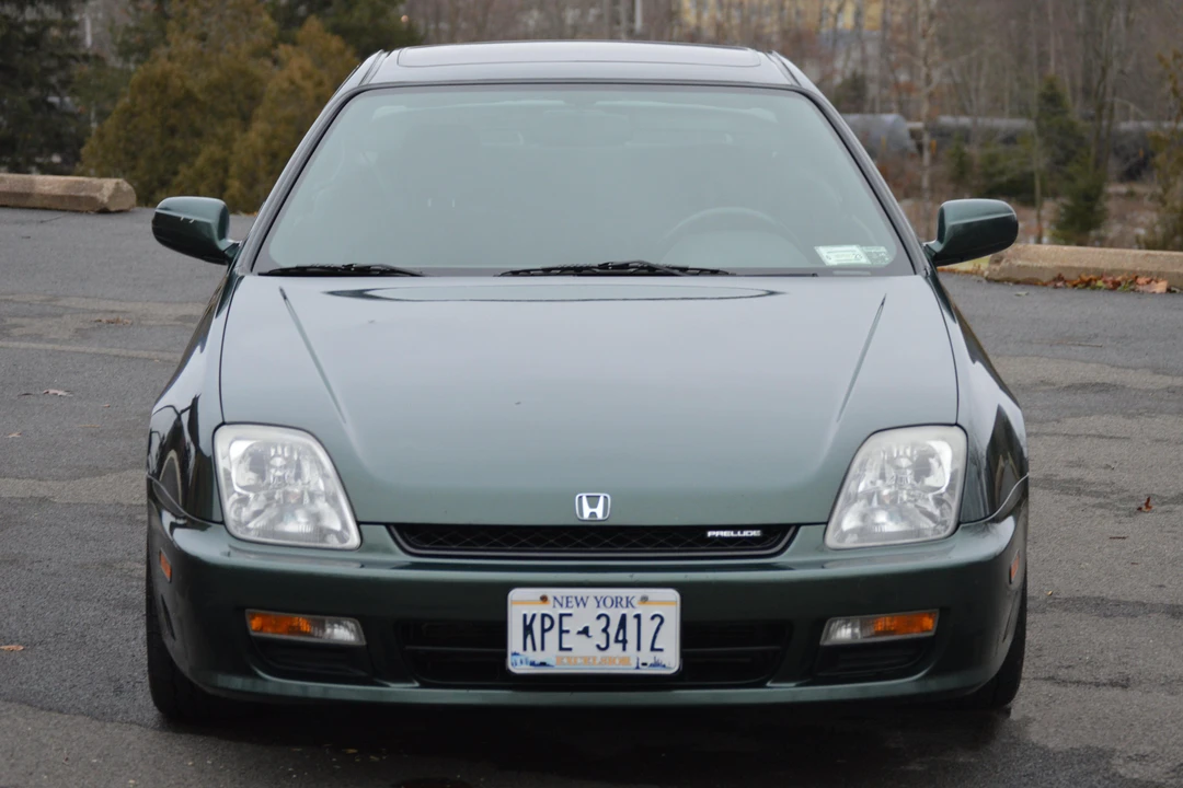 2000 Honda Prelude 5th Gen - Image 2 of 5
