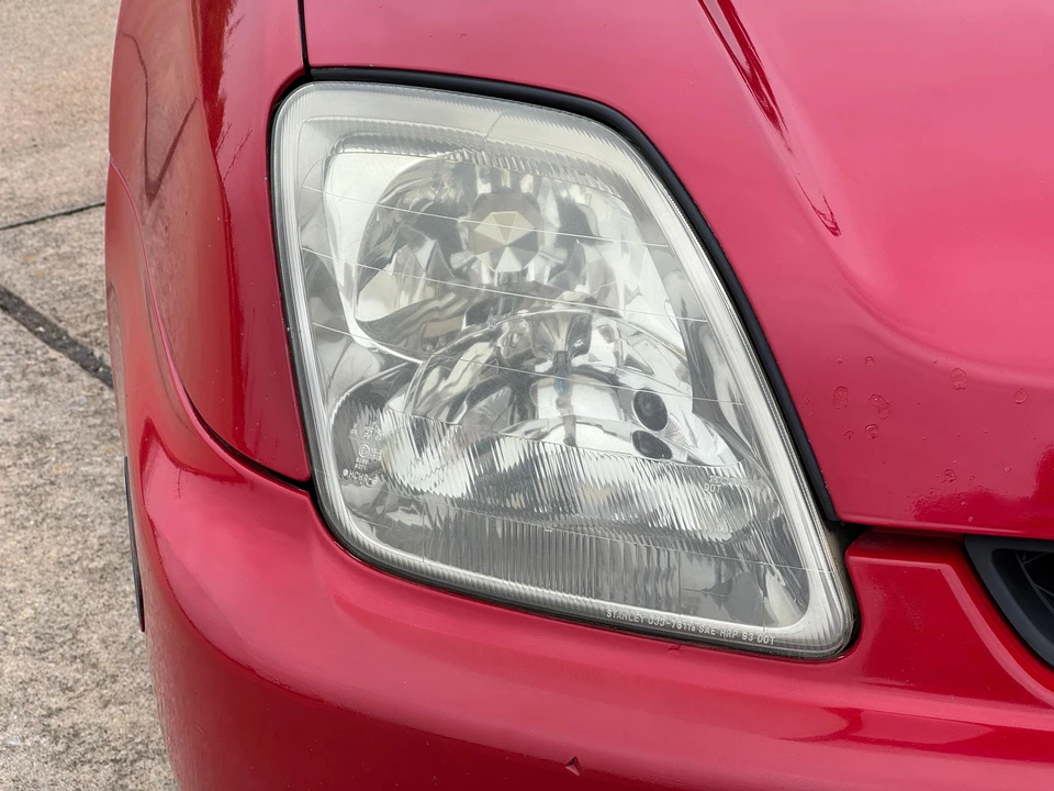 2000 Honda Prelude 5th Gen - Image 12 of 31