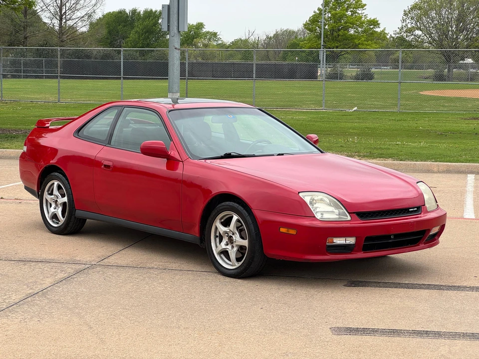 2000 Honda Prelude 5th Gen - Image 10 of 31