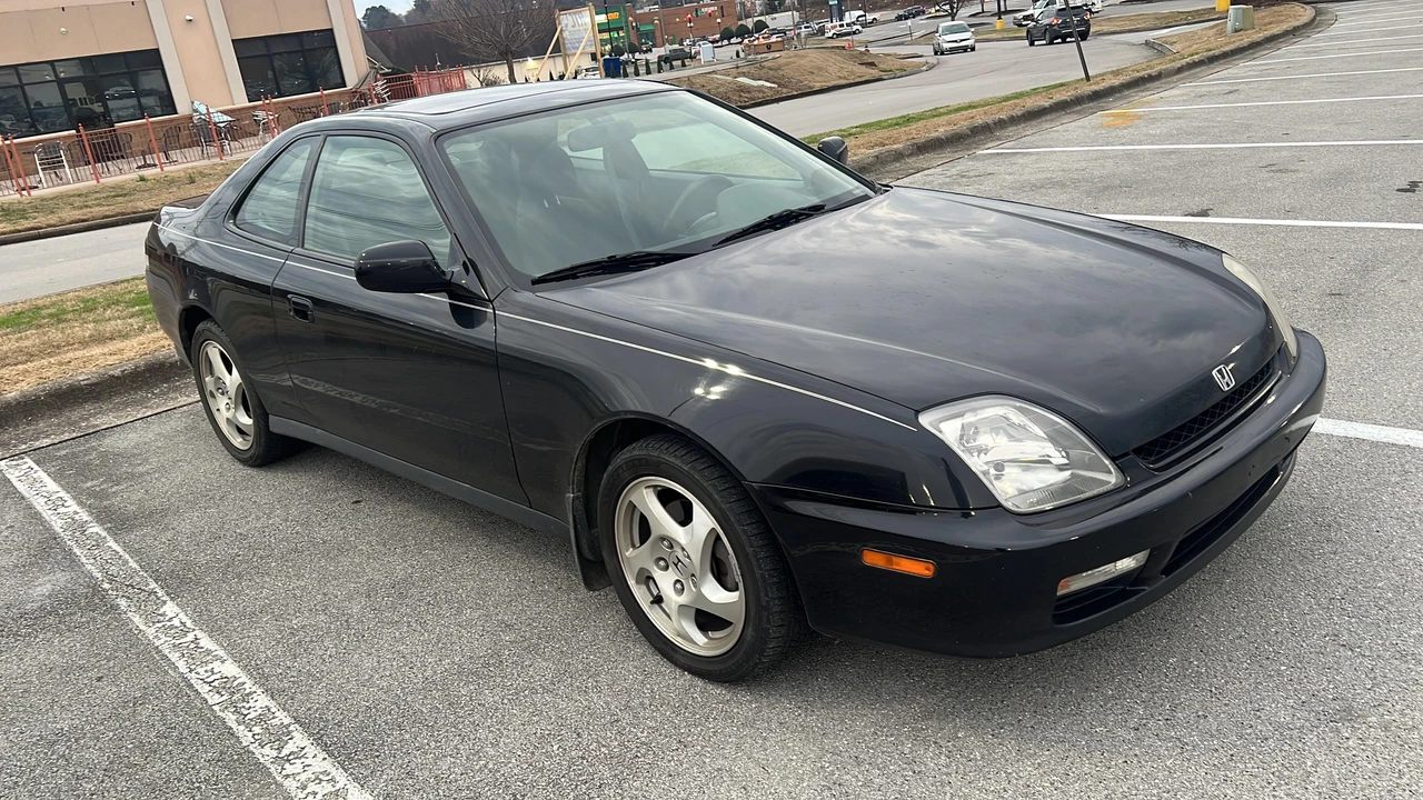 2000 Honda Prelude 5th Gen - Image 10 of 31