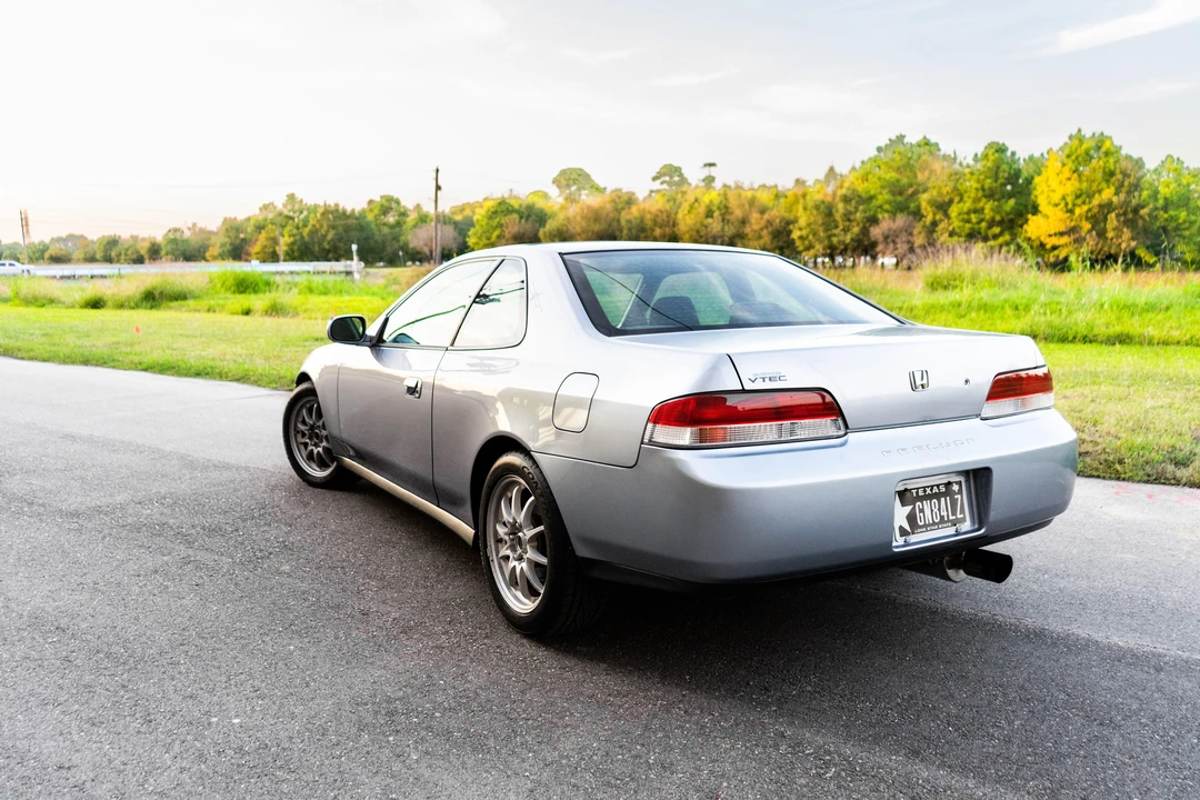 2000 Honda Prelude 5th Gen - Image 15 of 31