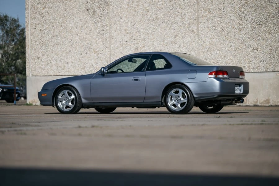 2000 Honda Prelude 5th Gen - Image 13 of 31