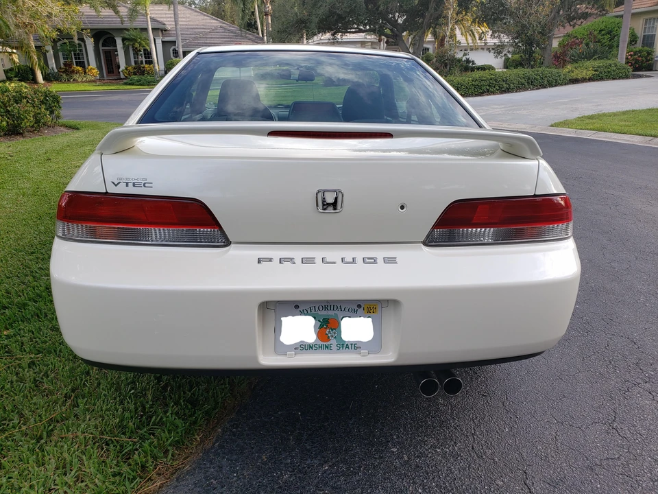 2000 Honda Prelude 5th Gen - Image 7 of 31