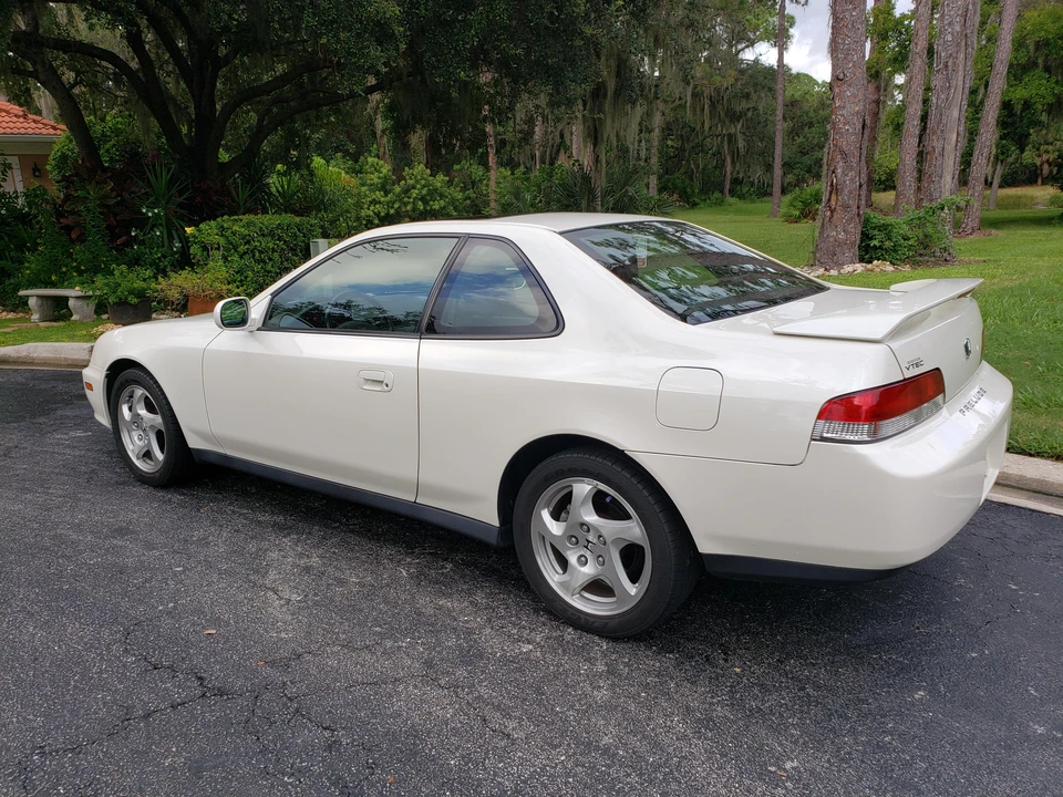 2000 Honda Prelude 5th Gen - Image 4 of 31