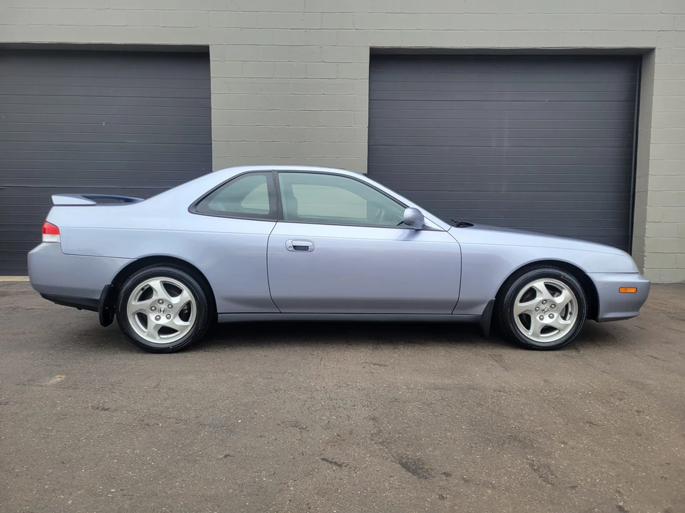 2000 Honda Prelude 5th Gen - Image 14 of 31