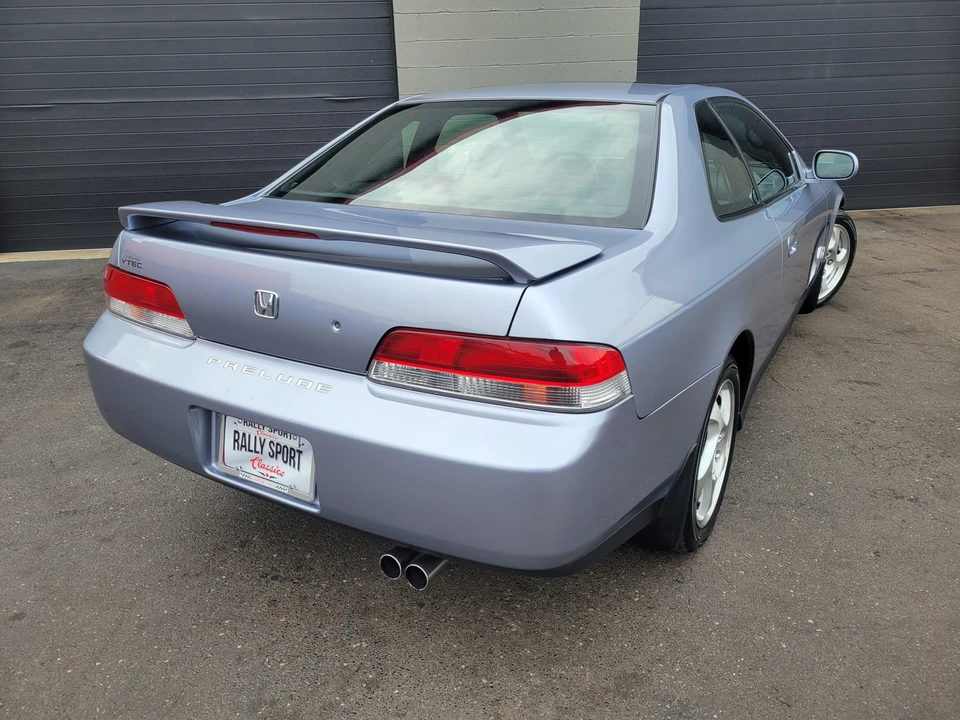 2000 Honda Prelude 5th Gen - Image 19 of 31