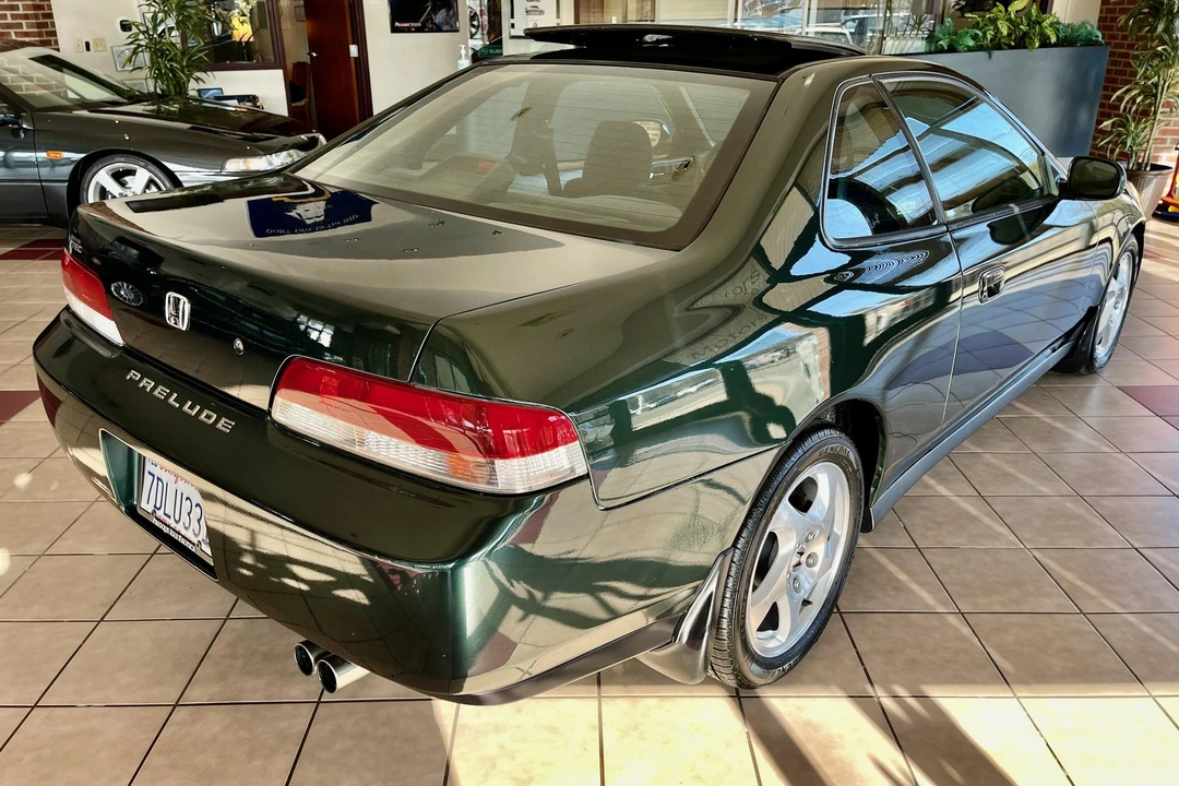 2000 Honda Prelude 5th Gen - Image 3 of 31
